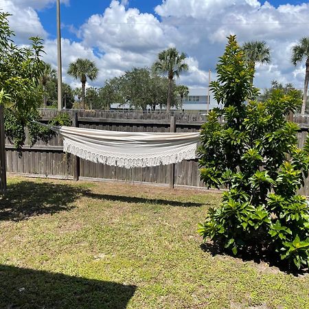 Cozy 3 Bedroom Home Close To Everything In Tampa! Dış mekan fotoğraf