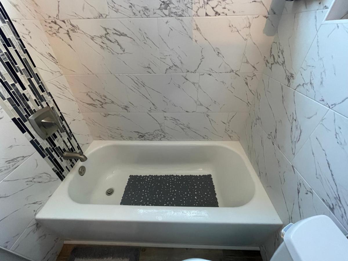 Cozy 3 Bedroom Home Close To Everything In Tampa! Dış mekan fotoğraf